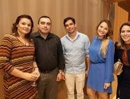 Kelvia Martins, Michael Bezerra, Thiago Sousa, Giselle Cavalcante e gueda Muniz  